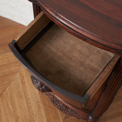 西洋クラシック ウォールナット材キャビネット