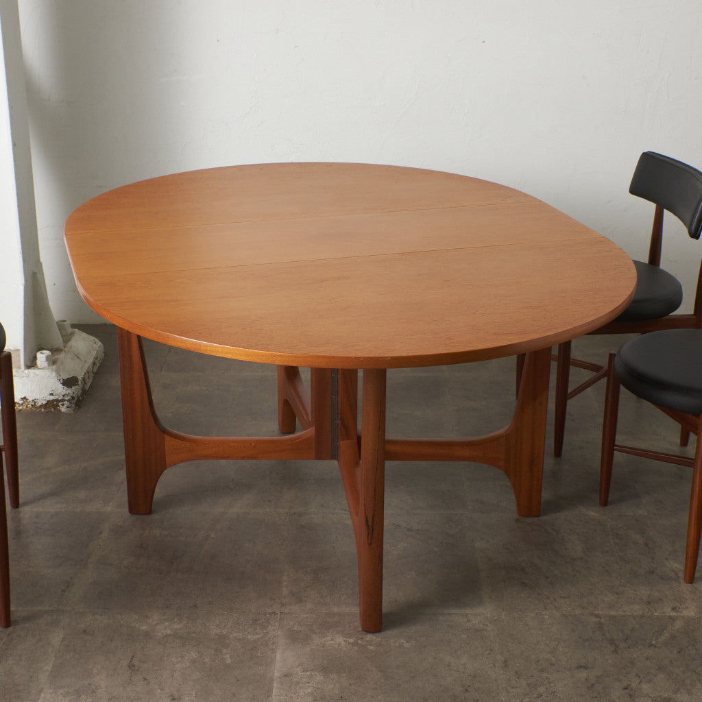 ドロップリーフゲートレッグテーブル