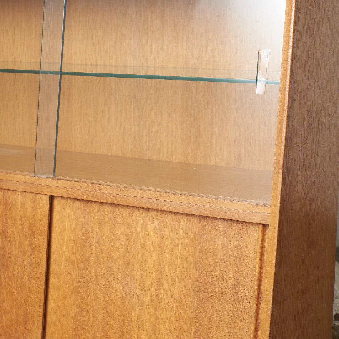 Brandon ガラスキャビネット