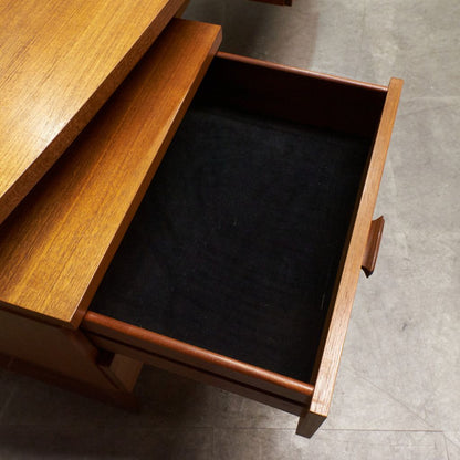 Quadrille ヴィンテージデスク (1995)