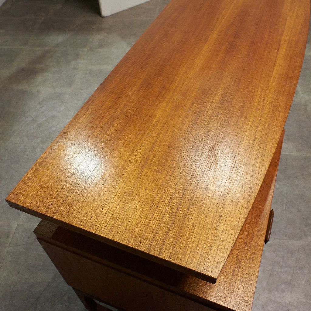 Quadrille ヴィンテージデスク (1995)