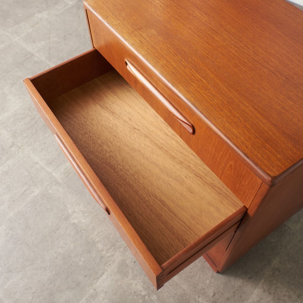 Fresco 4段 サイドチェスト