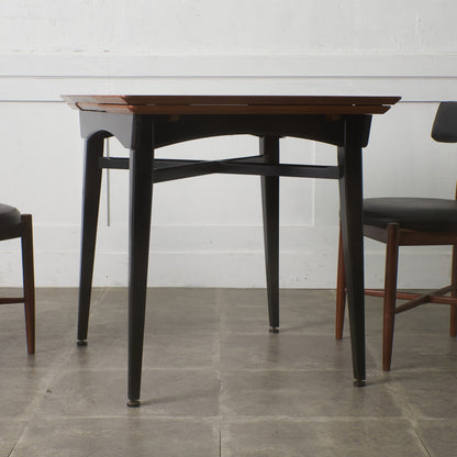 ヴィンテージ エクステンション ダイニングテーブル