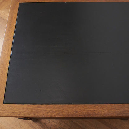 TRIUNE エンドテーブル