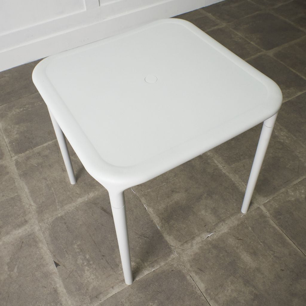 AIR-TABLE 組立式 スタッキングテーブル – rocca rocca