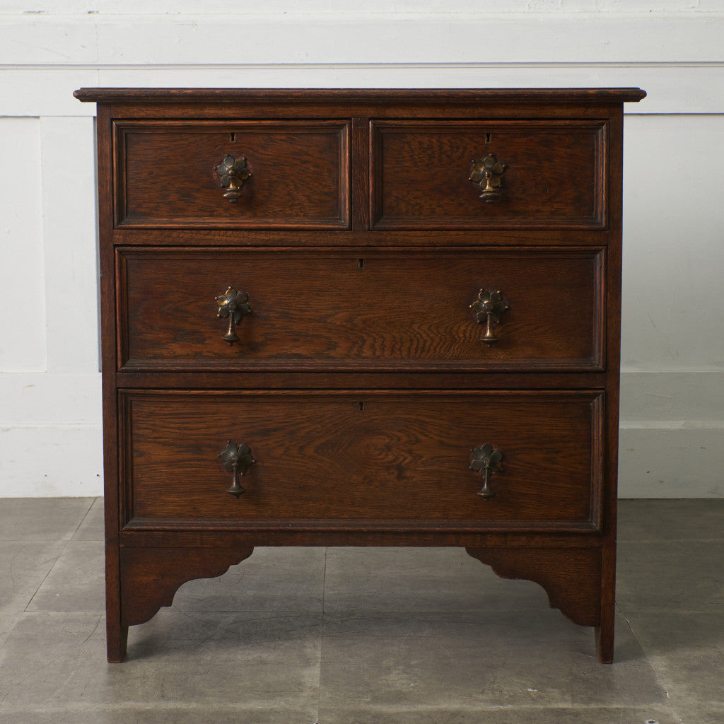 英国アンティーク 3段チェスト