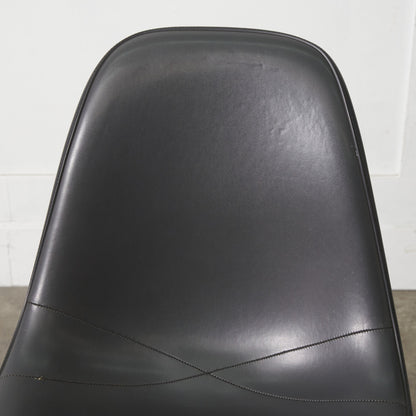 サイドシェルチェア スタッキングベース