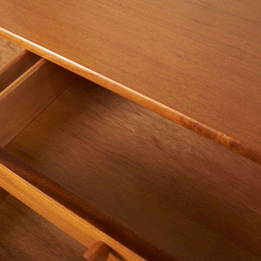 十字扉 ヴィンテージ サイドボード