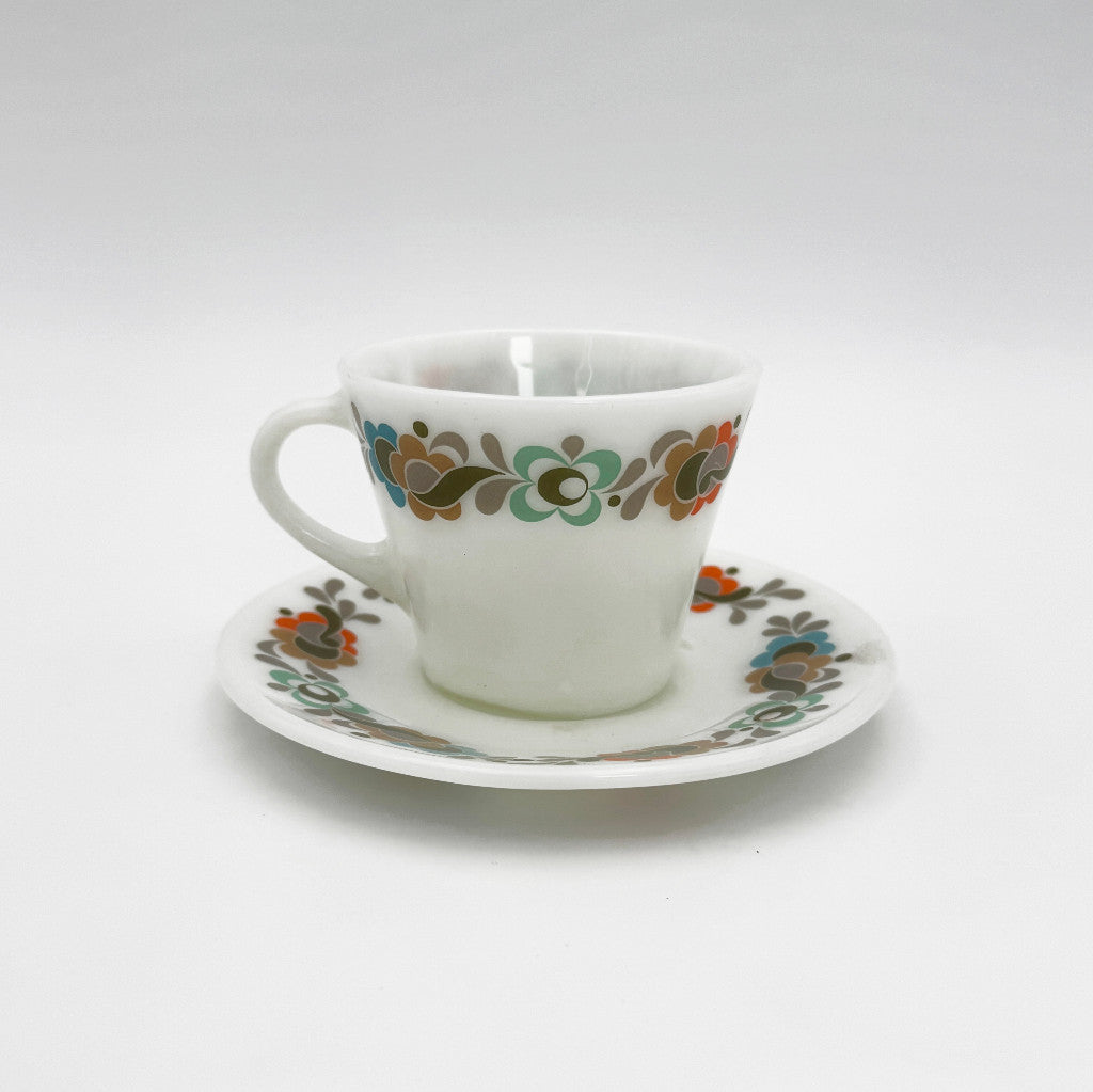 カーナビーデイジー カップ＆ソーサー