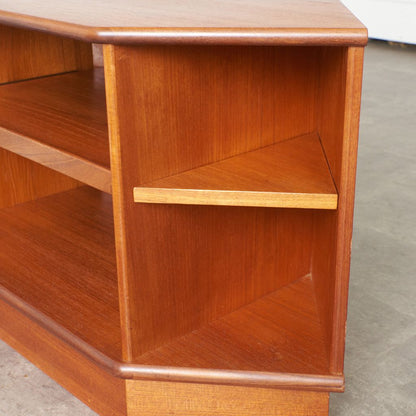 ヴィンテージ コーナー AVボード