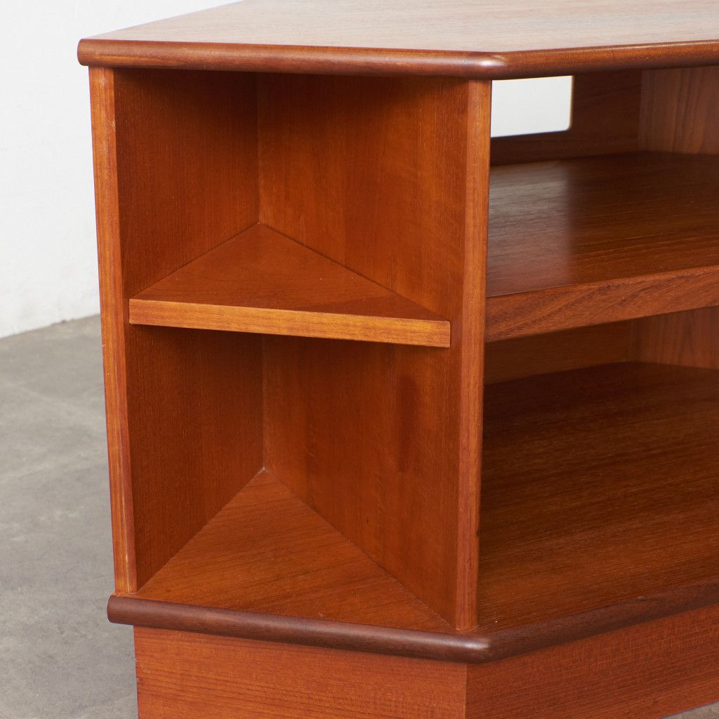 ヴィンテージ コーナー AVボード