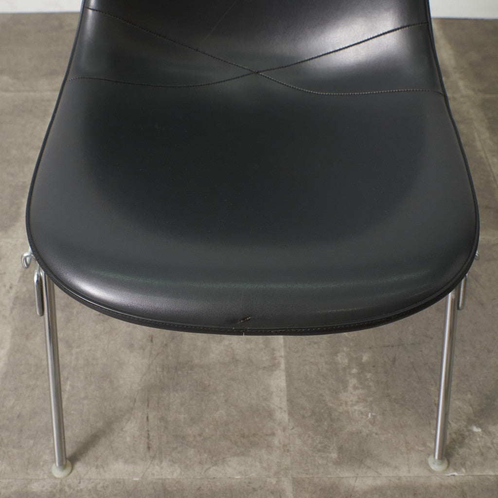 サイドシェルチェア スタッキングベース