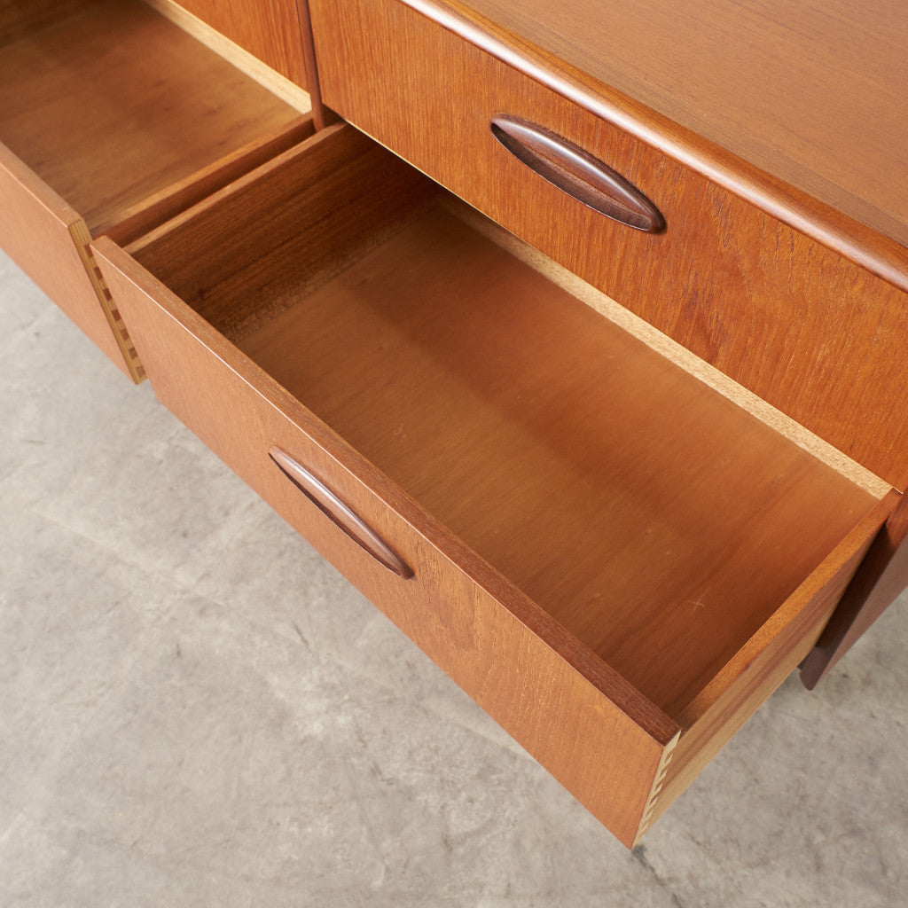 ヴィンテージ サイドボード