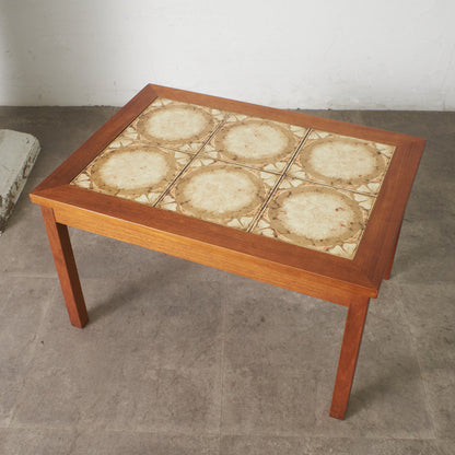デンマーク製 ヴィンテージ タイルトップ コーヒーテーブル
