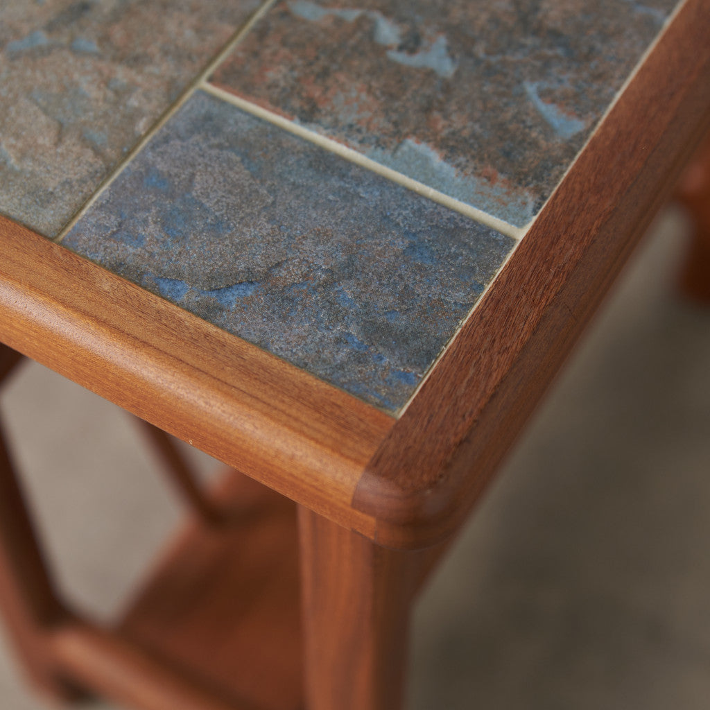 ヴィンテージ マガジンラック付き タイルトップサイドテーブル