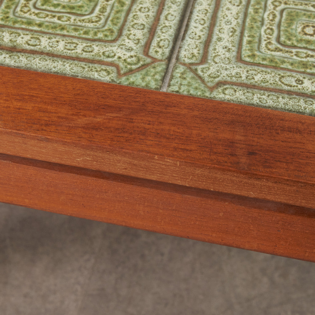 デンマーク製 ヴィンテージ タイルトップ コーヒーテーブル