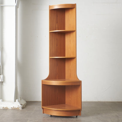 ヴィンテージ コーナーキャビネット