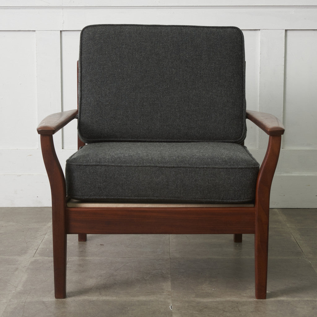 イギリスヴィンテージ アームチェア / 張替済