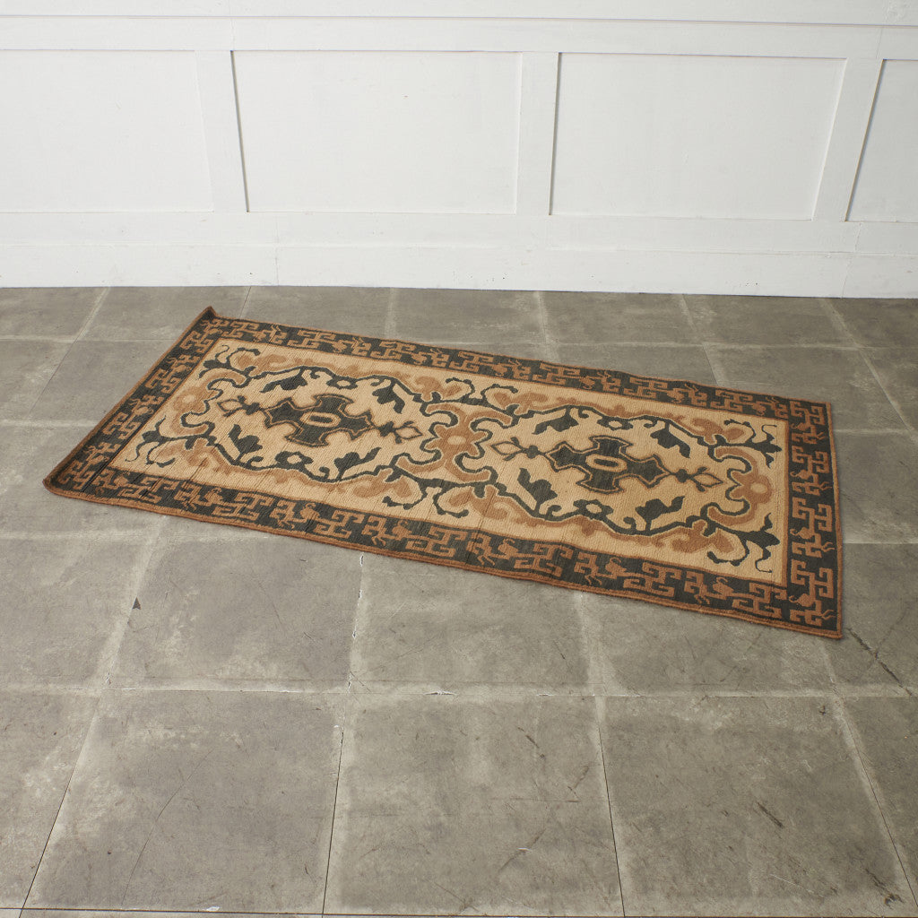 十字唐草 手織り 絨毯