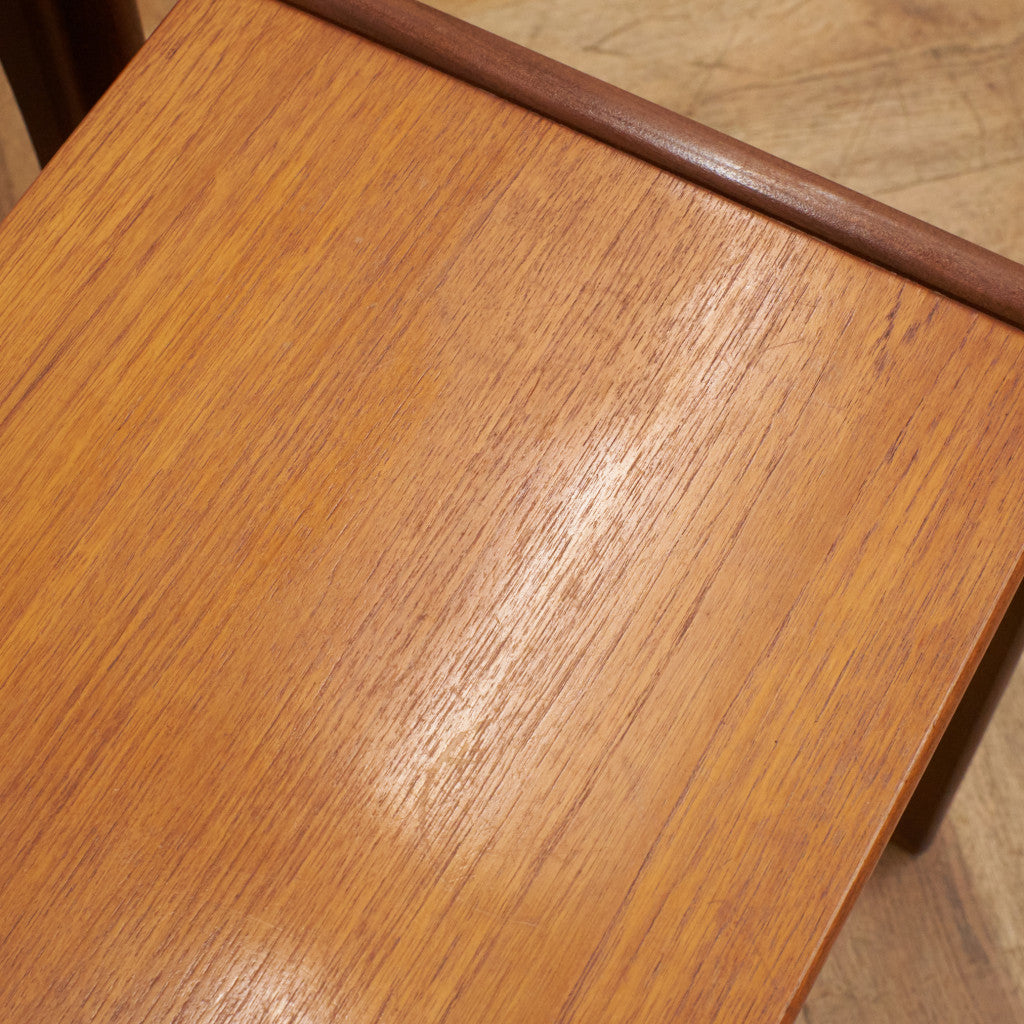 Quadrille ヴィンテージ ネストテーブル