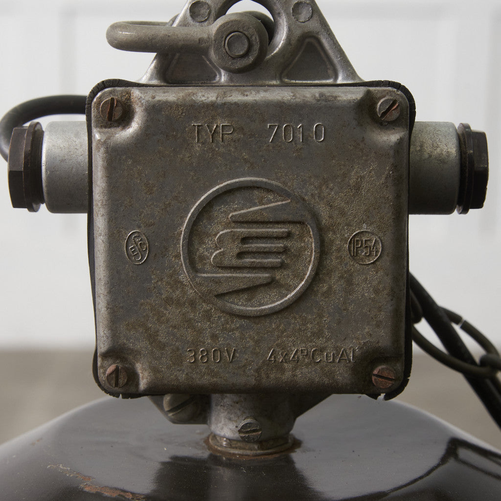 チェコスロバキア製 インダストリアル ペンダントライト