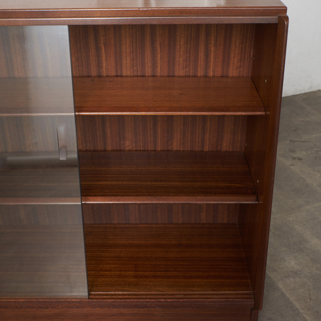 Brandon ガラスキャビネット