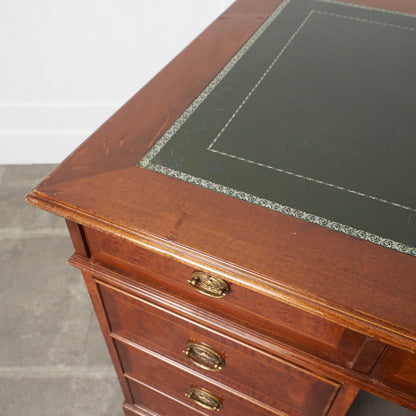 スペイン製 クラシック 両袖デスク