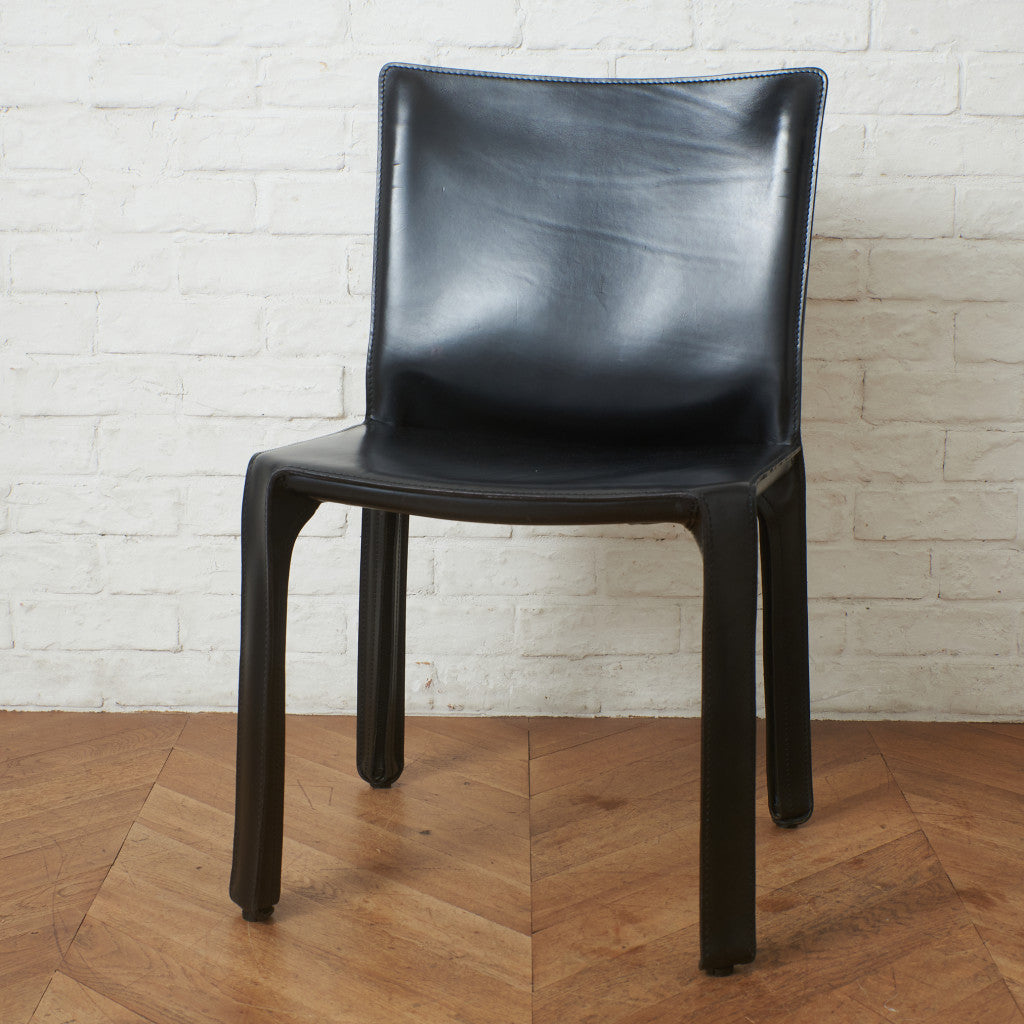 412 CAB アームレスチェア