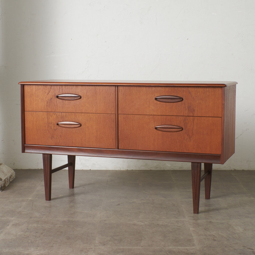 ヴィンテージ サイドボード