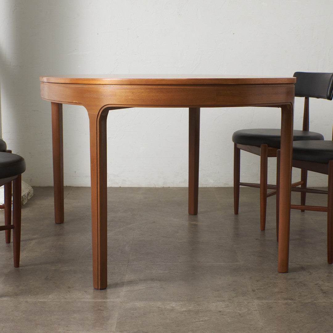 エクステンション オーバル ダイニングテーブル