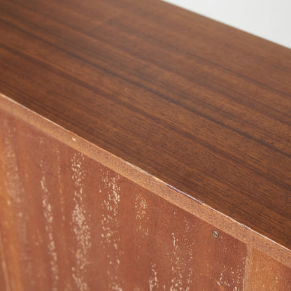 Brandon ガラスキャビネット