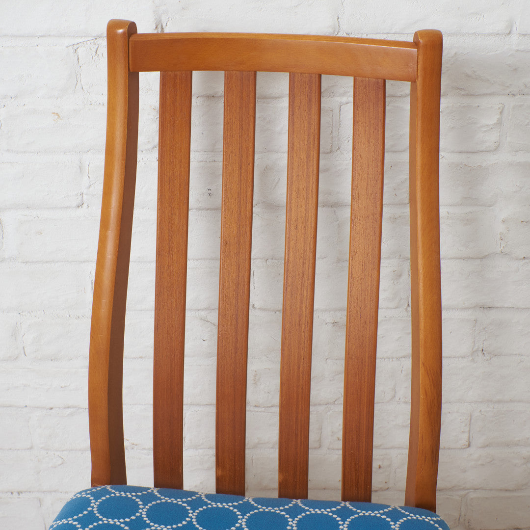 英国ヴィンテージ ダイニングチェア / 張替済