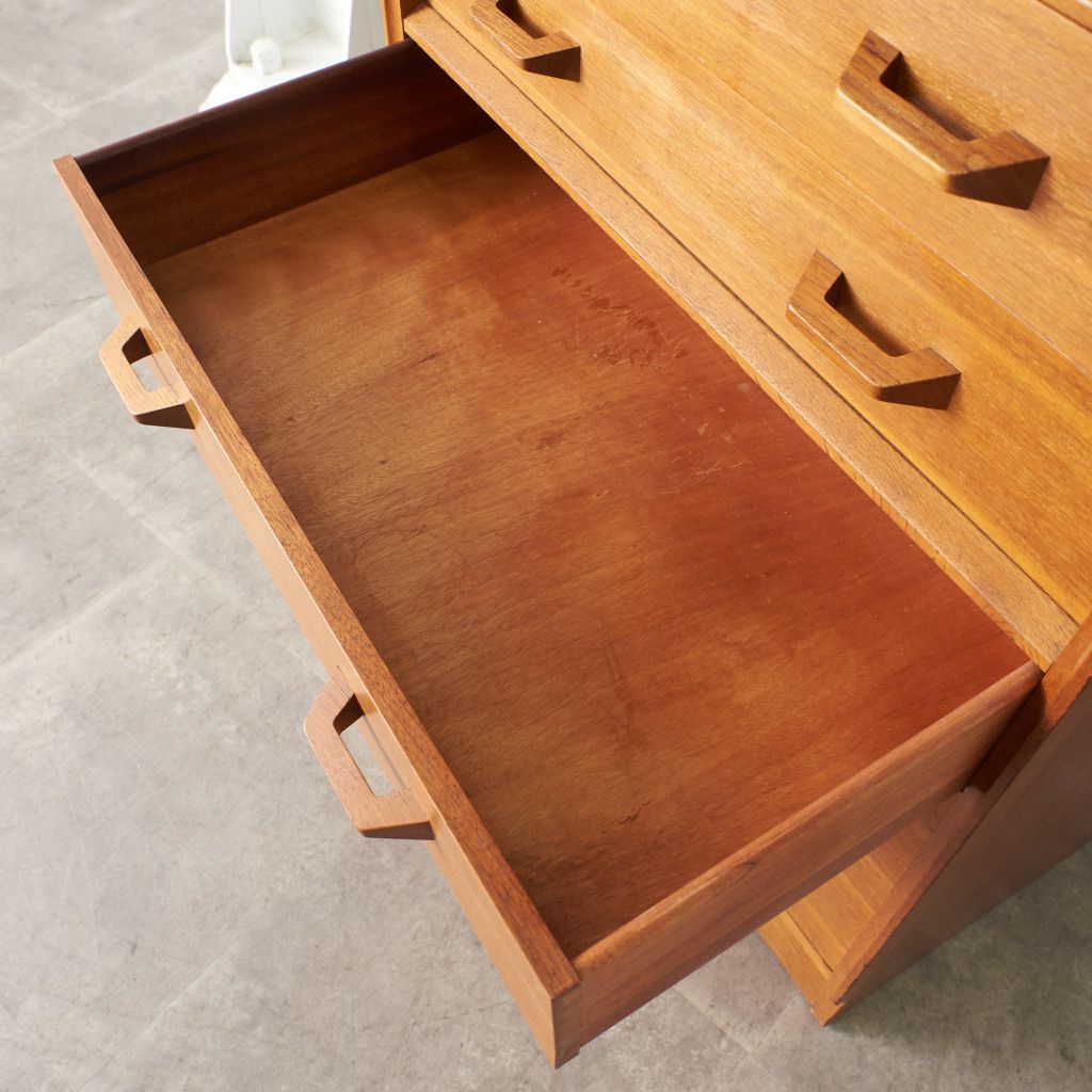 Brandon 5段チェスト