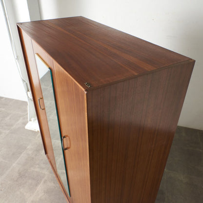 Tola&black 3ドア ワードローブ