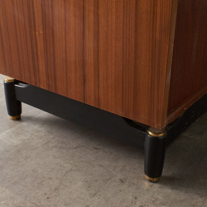 Tola&black 3ドア ワードローブ