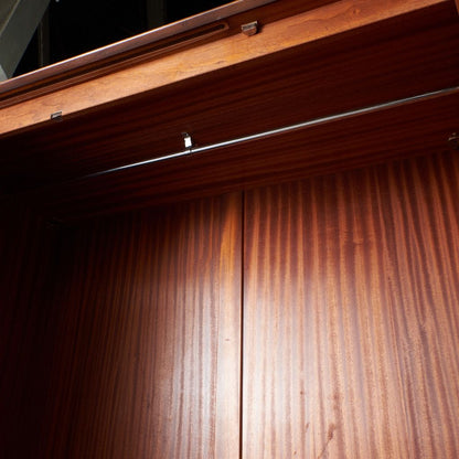 Tola&black 3ドア ワードローブ