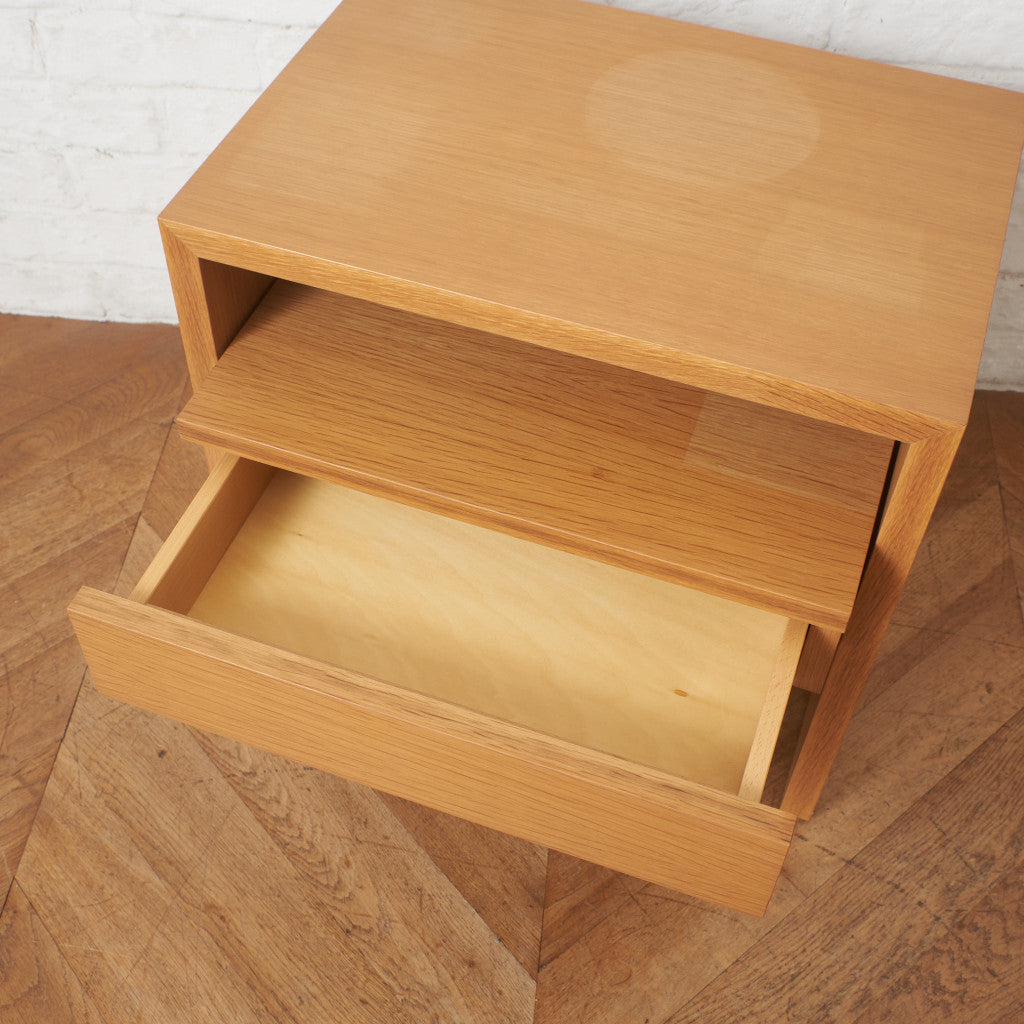 NOTTE ベッドサイドテーブル ドロワー付