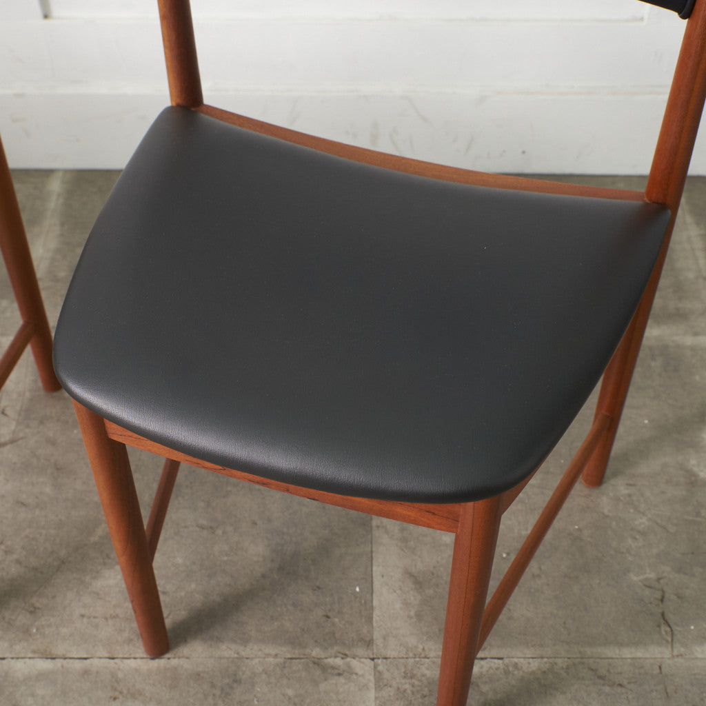 ダイニングチェア 4脚セット / 張替済