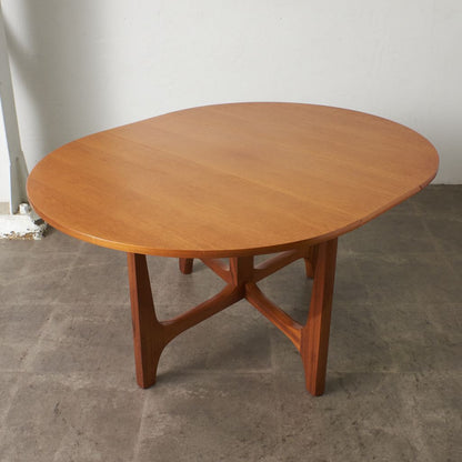 ドロップリーフゲートレッグテーブル