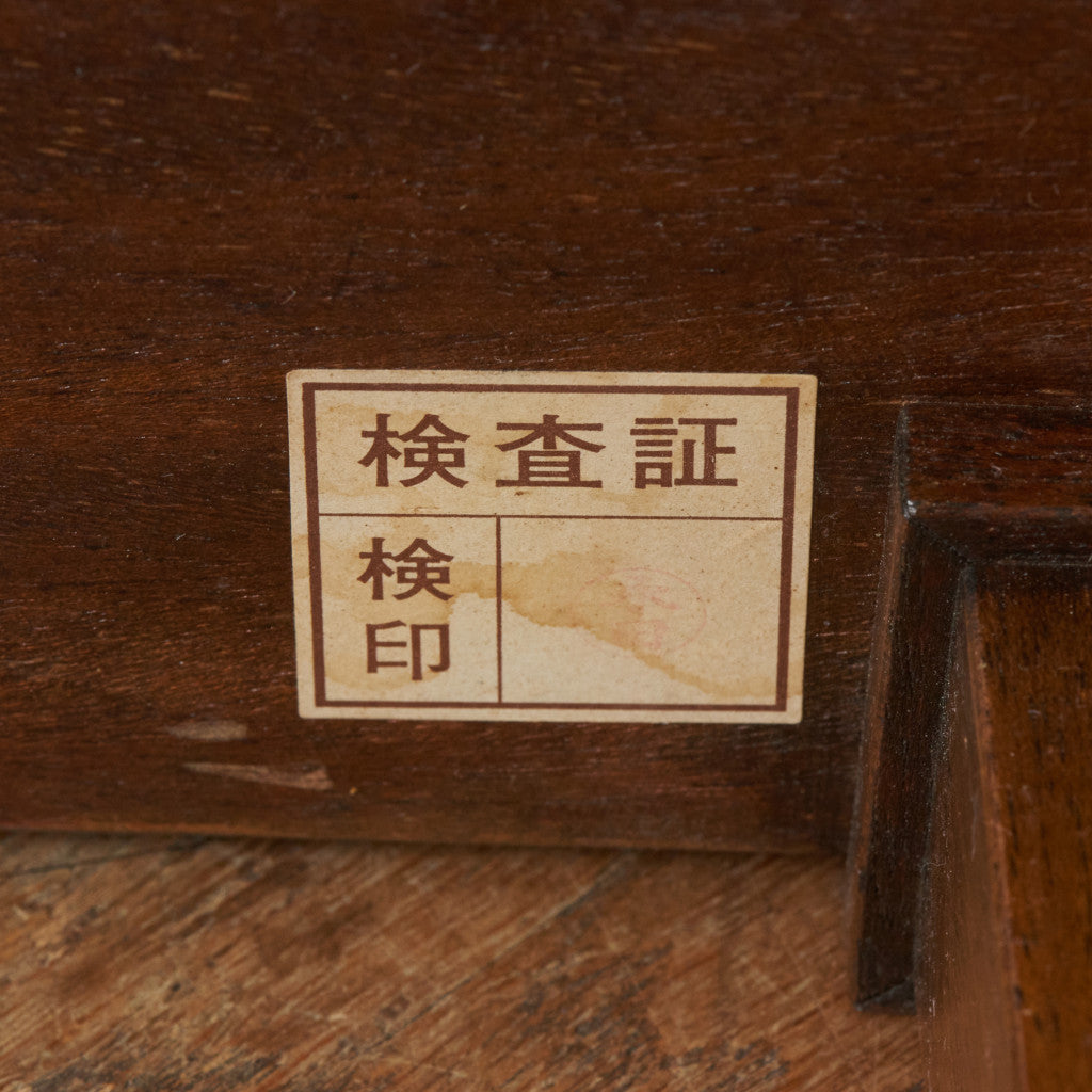 TRIUNE ナイトテーブル