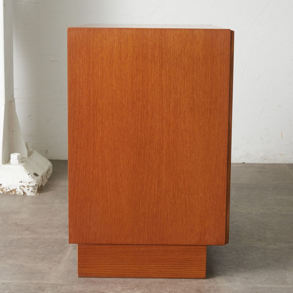 Form FIVE 4段チェスト