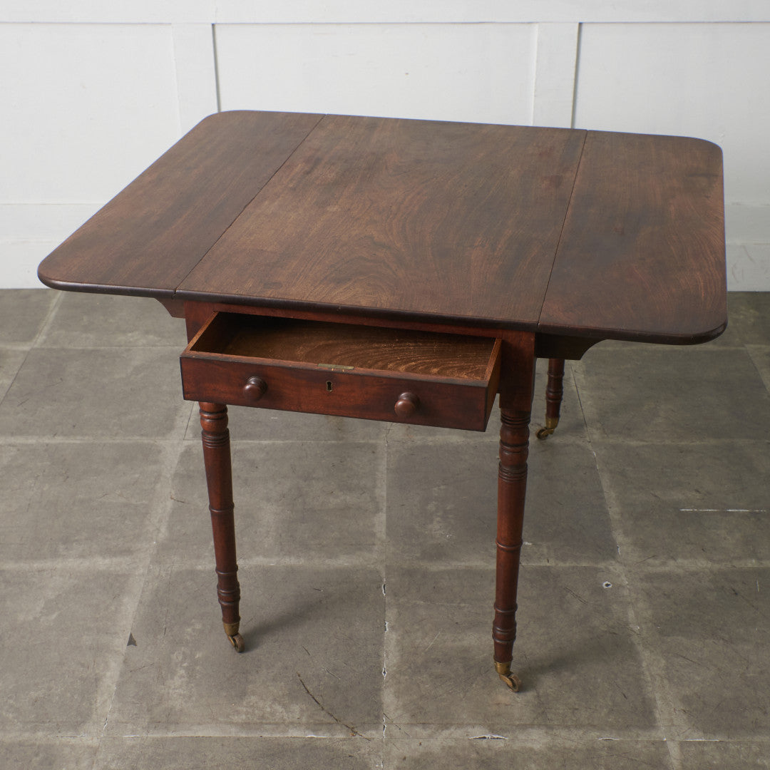 英国アンティーク マホガニー ペンブロークテーブル