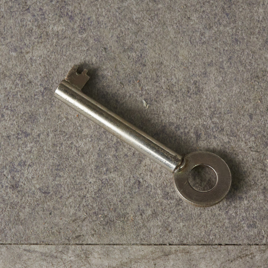 英国アンティーク サイドボード