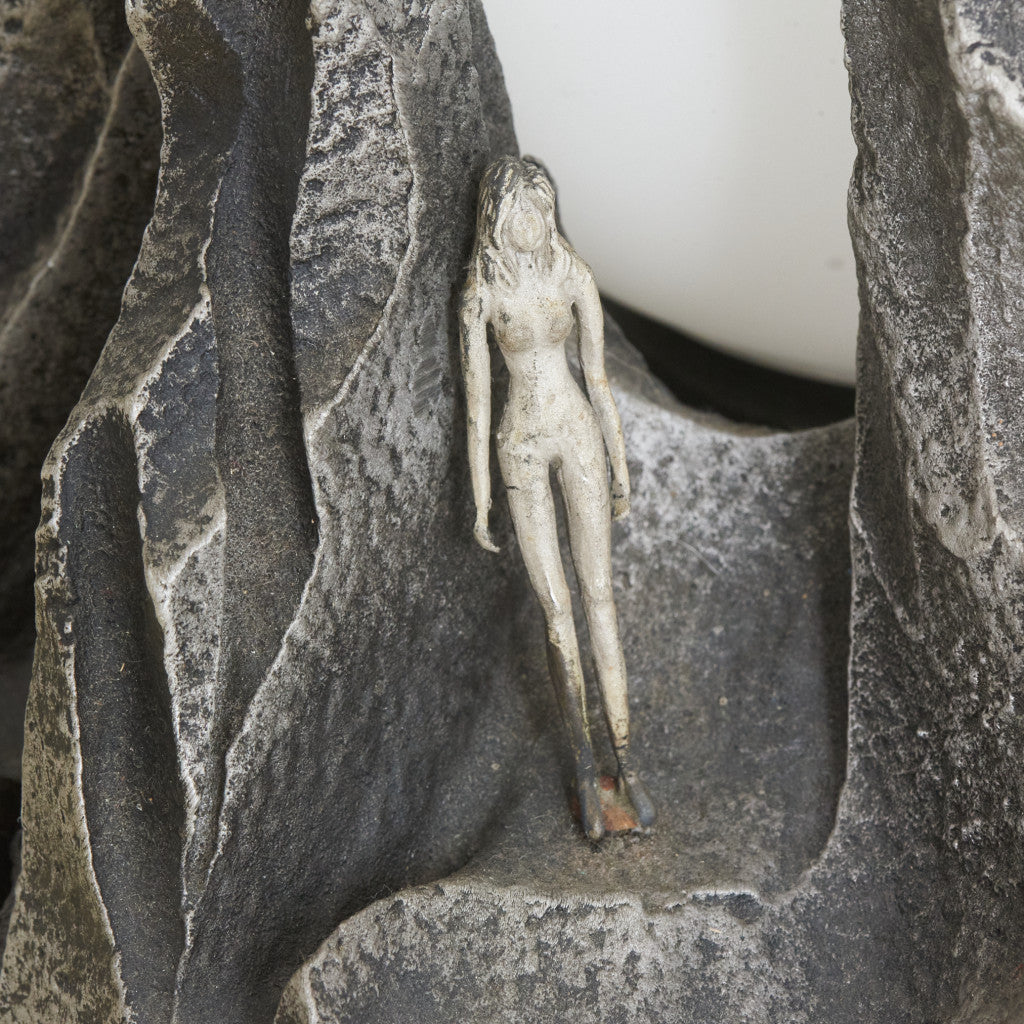 照明付き 彫刻作品