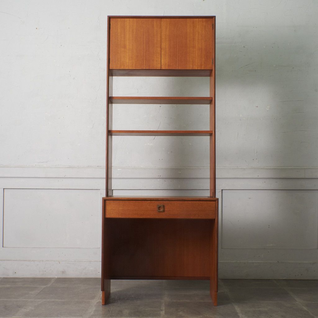 Form FIVE ウォールユニット デスク