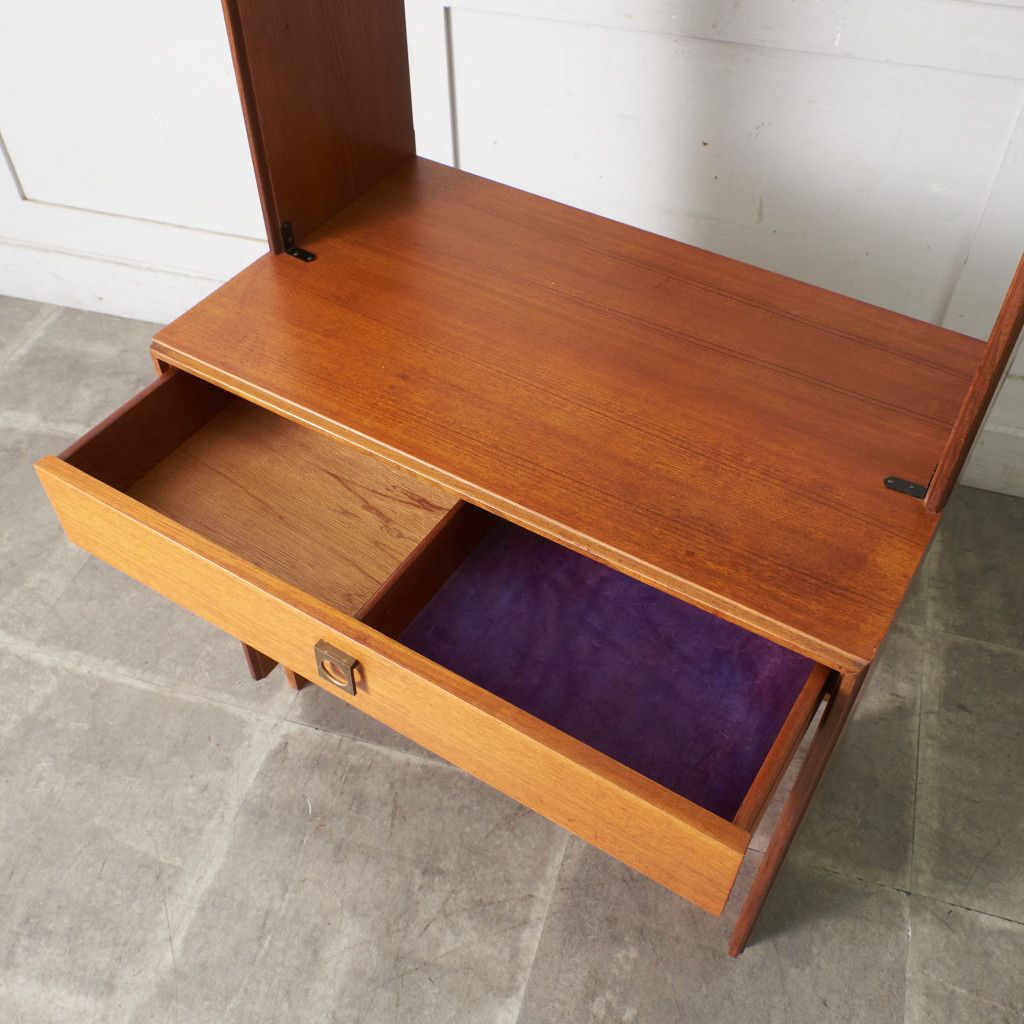 Form FIVE ウォールユニット デスク