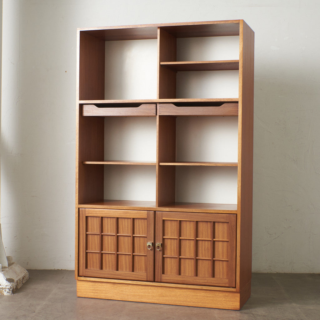 希少　アンティーク　レトロ　ヴィンテージ　ビンテージ　尾州生地　リメイク　nZ ヴィンテージ ウォールキャビネット｜ヤンガー Younger Ltd