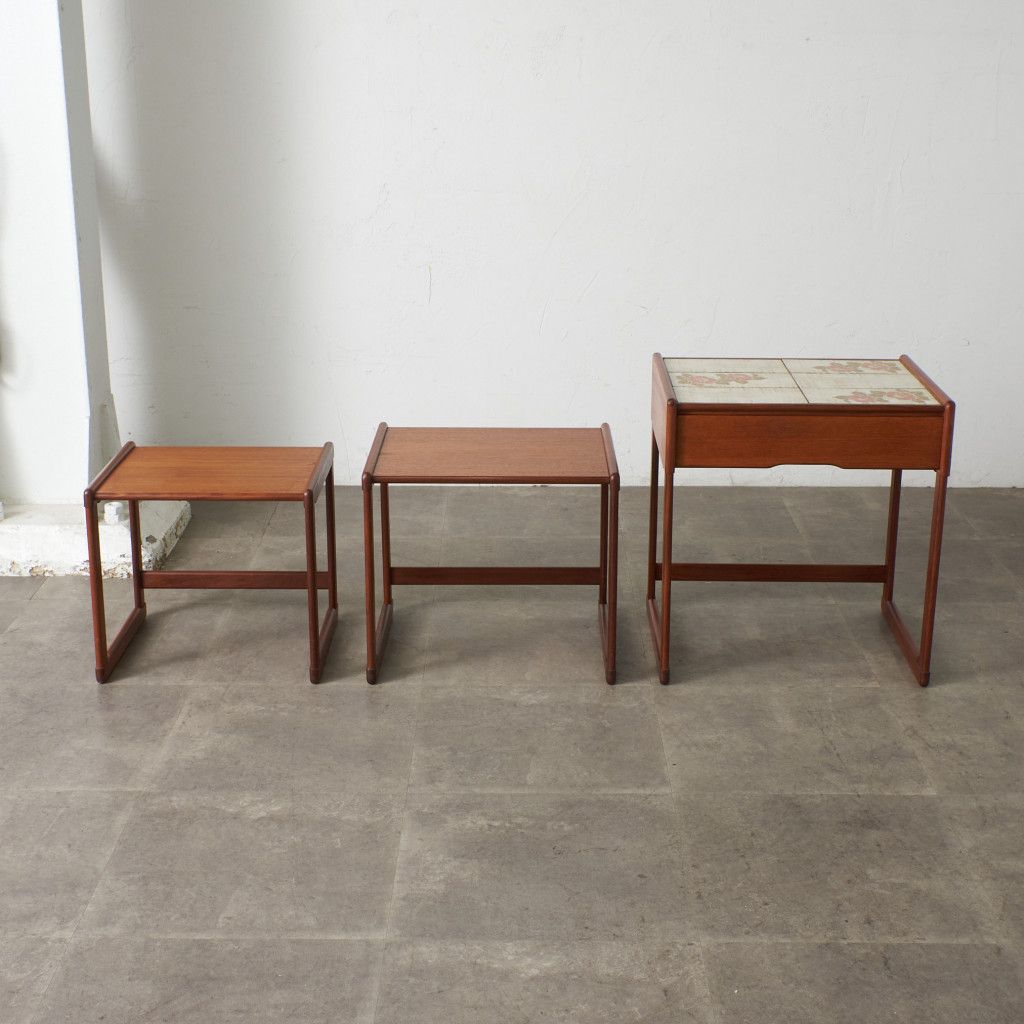 タイルトップ ドロワーネストテーブル (3566D)