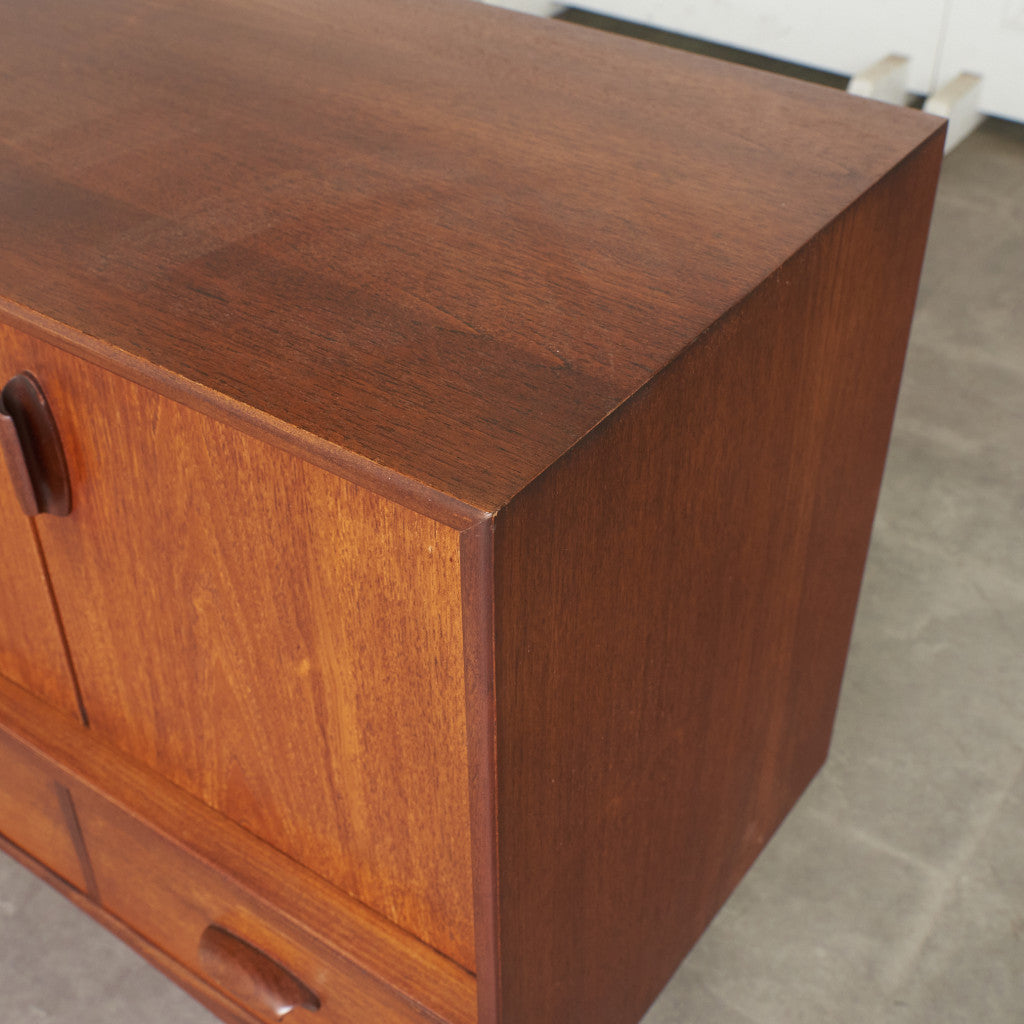 Brasilia サイドボード (4057)