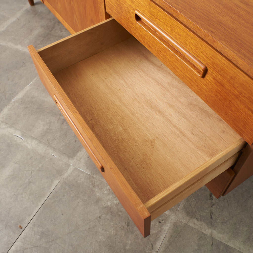 ヴィンテージ サイドボード